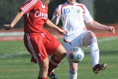 开云·Kaiyun网页版-女子足球裁判员培训体系完善提升赛事判罚质量，足球女裁判搞笑视频