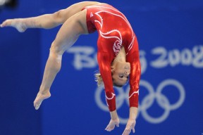 中超球队客场表现心理因素研究，中超主客场制